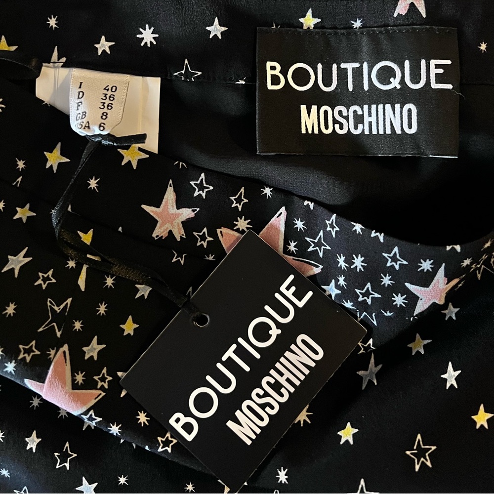 Moschino size 40 silk below knee pencil skirt